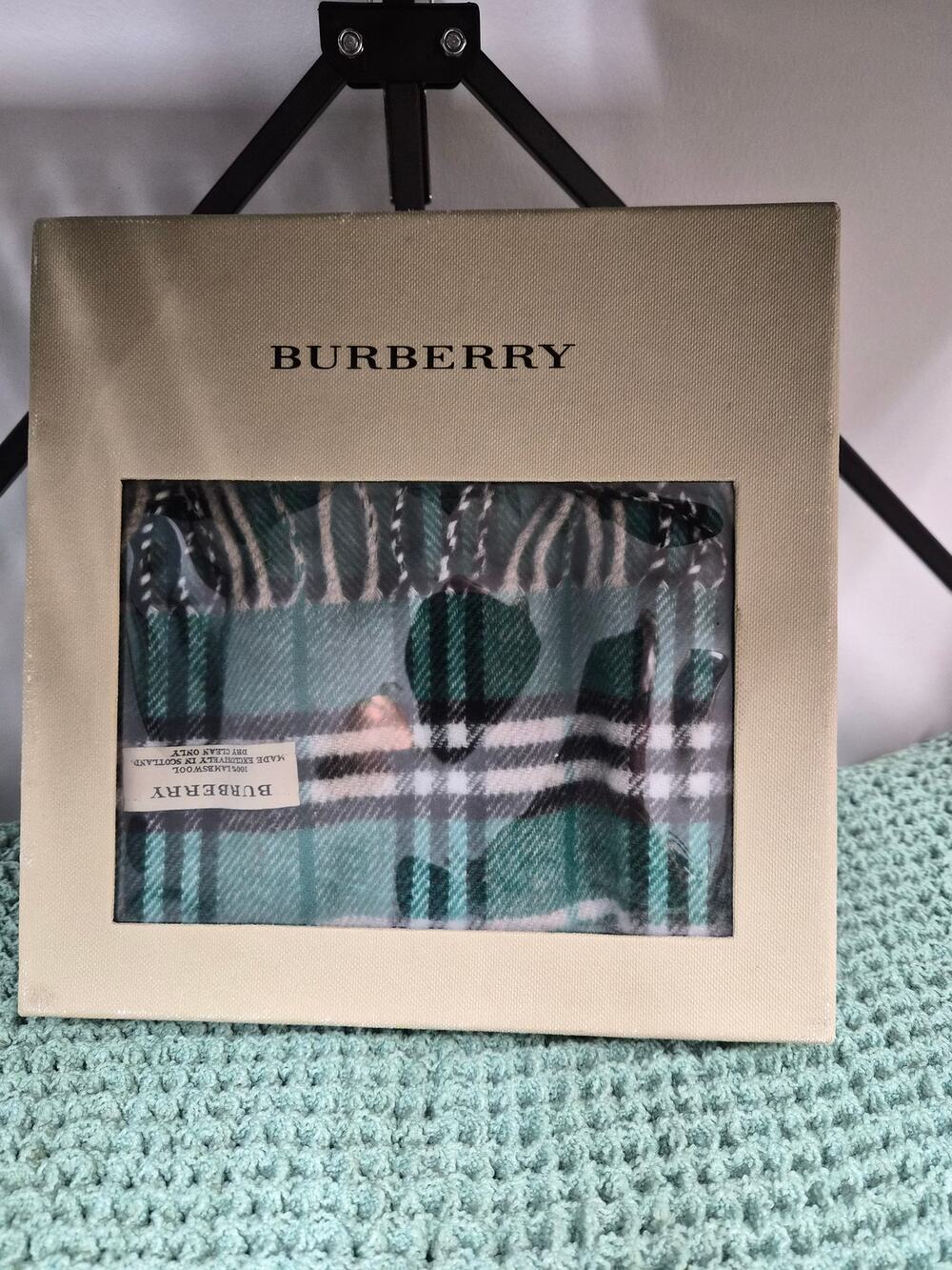 Burberry Green Check Lambswool Scarf Scotland w Box
